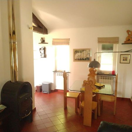 Villa Maia Neirone Екстер'єр фото