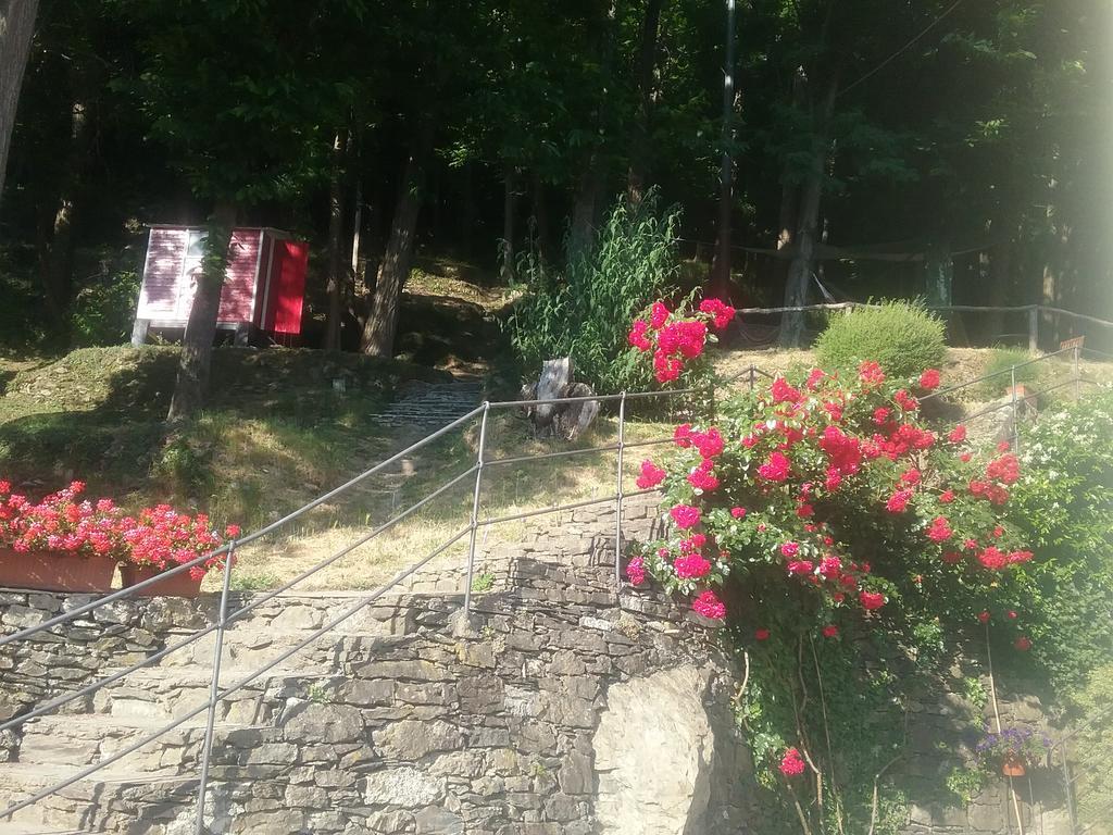 Villa Maia Neirone Екстер'єр фото